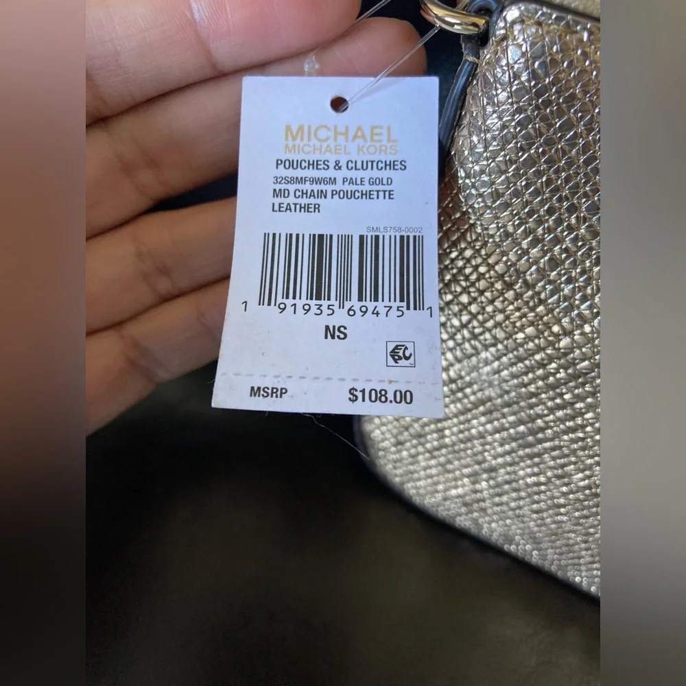 Michael Kors Purse Jet Set Travel Small Zip Pouchette Gold NWT ✨✨✨ - Picture 3 of 5